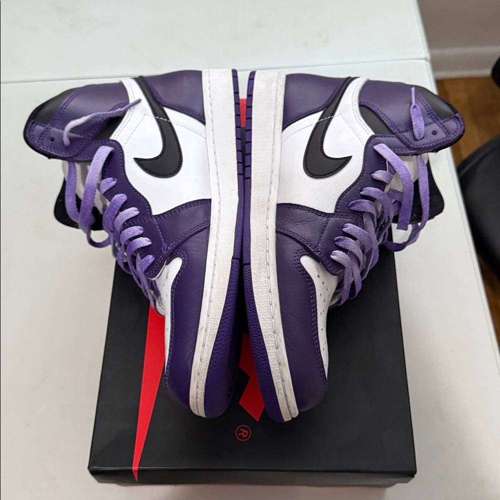 Nike Air Jordan 1 Retro
Court Purple
(FIRM ON PRICE) - Picture 7 of 9